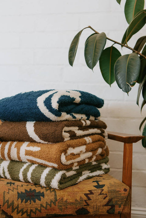 Canopy Plush Throw - Vintage Green