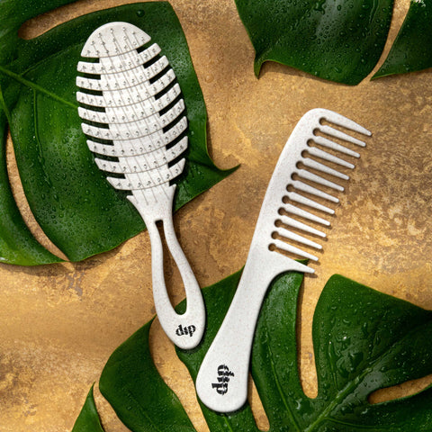 Dip Full Size Detangling Comb - Curly or Hi-Volume Hair
