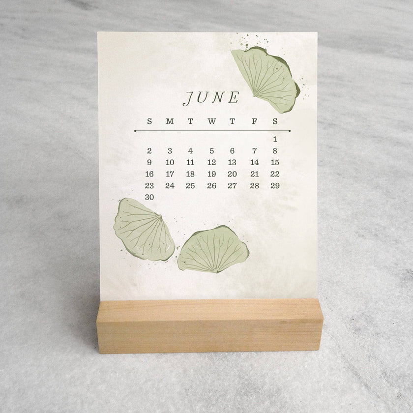 2025 Desk Calendar, Dried Field Flowers