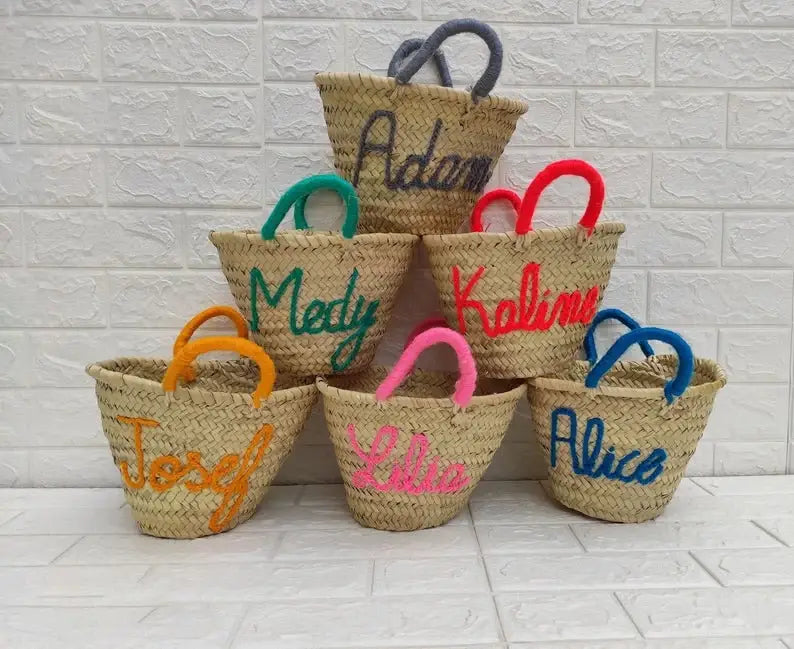 French straw shopping tote